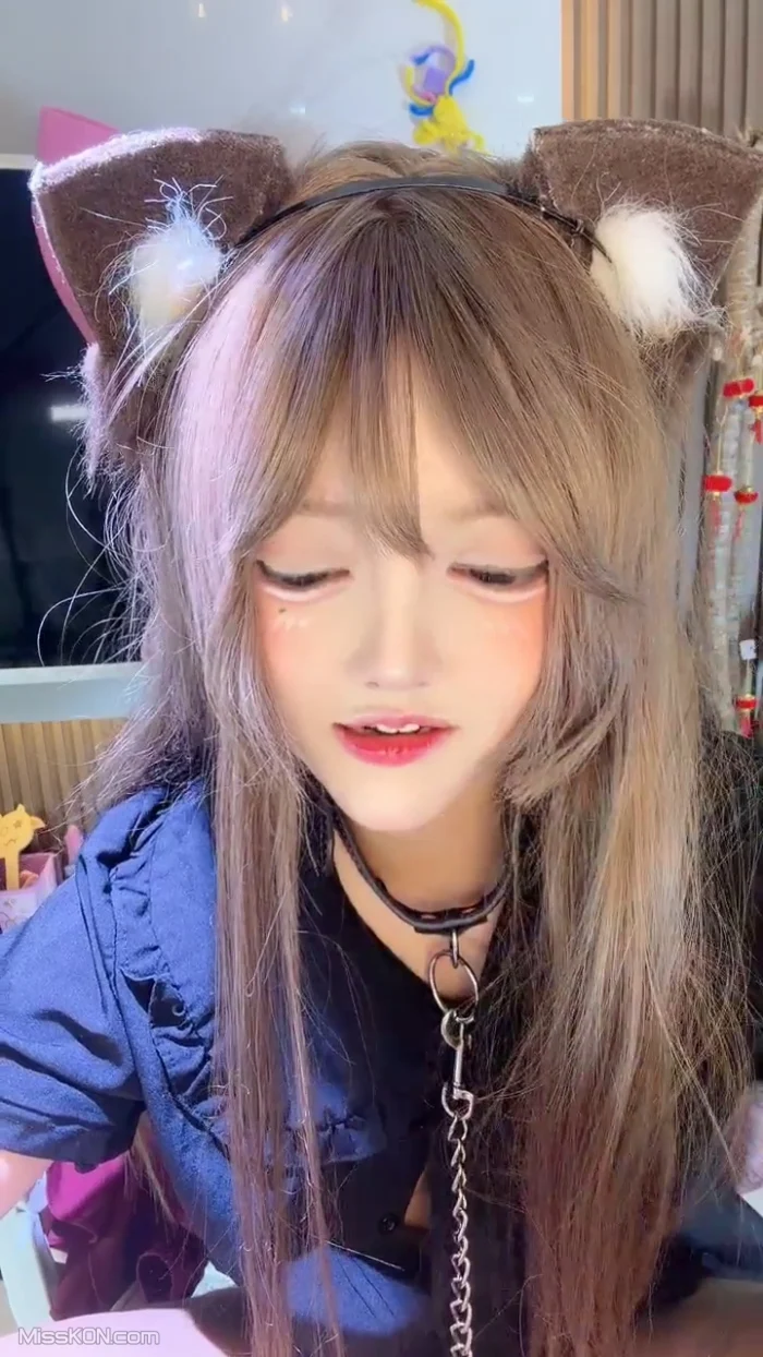 张晚萌: 超可爱萌妹 Cosplay角色扮演 屁股大白浆多 (43 photos + 2 videos)