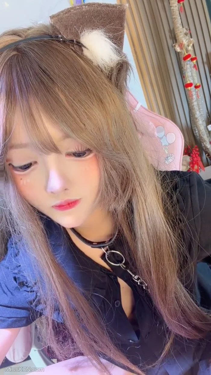 张晚萌: 超可爱萌妹 Cosplay角色扮演 屁股大白浆多 (43 photos + 2 videos)