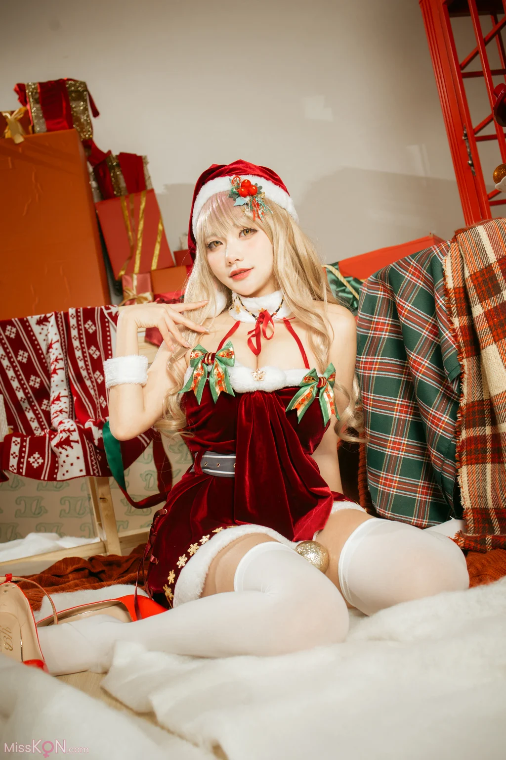 Coser@是一只熊仔吗: Nikke胜利女神 艾玛圣诞 (40 photos) – Page 2