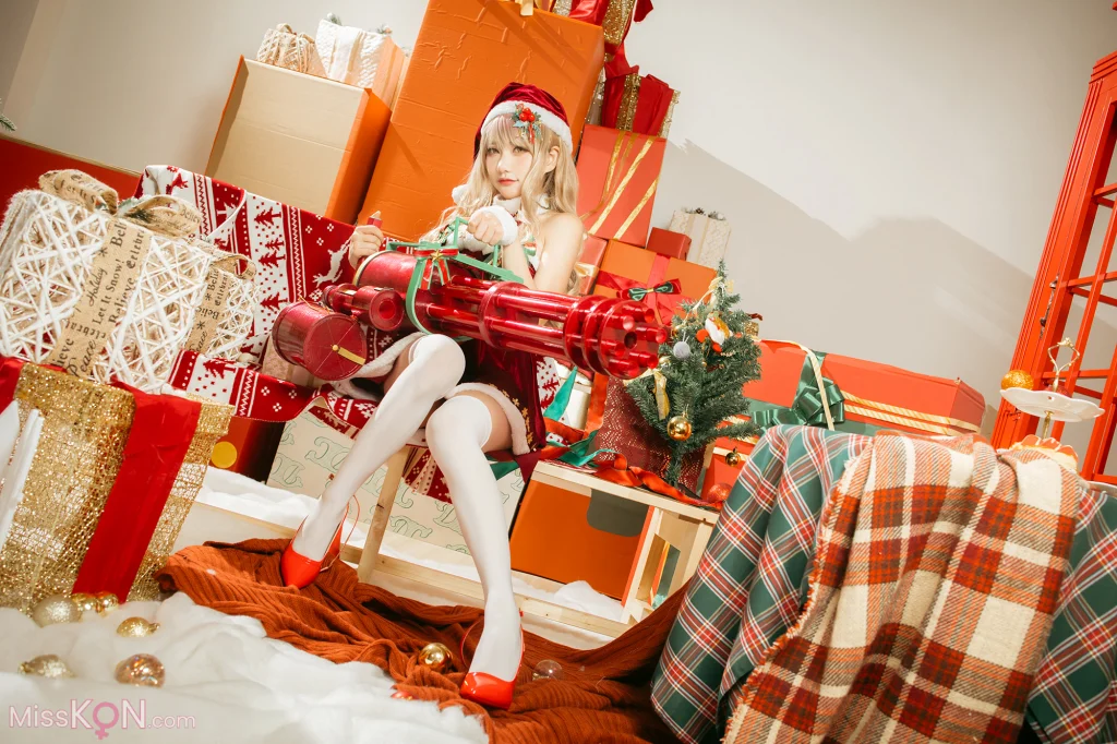 Coser@是一只熊仔吗: Nikke胜利女神 艾玛圣诞 (40 photos) – Page 2
