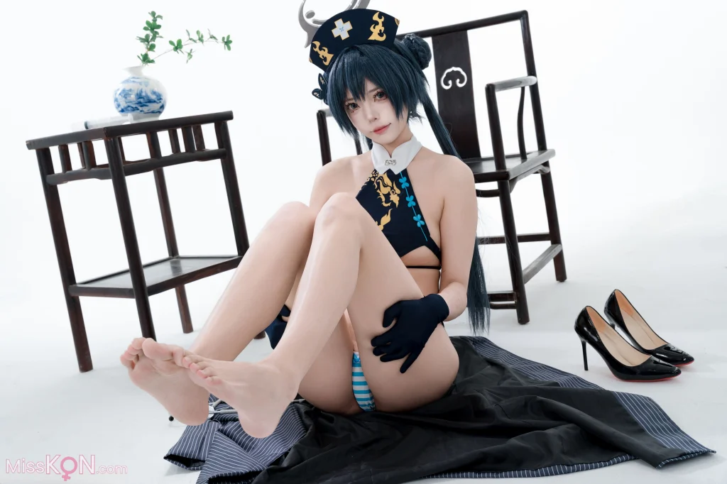 Coser@君颜圆又圆: 蔚蓝档案 龙华妃咲 护士 (100 photos + 1 video) – Page 2