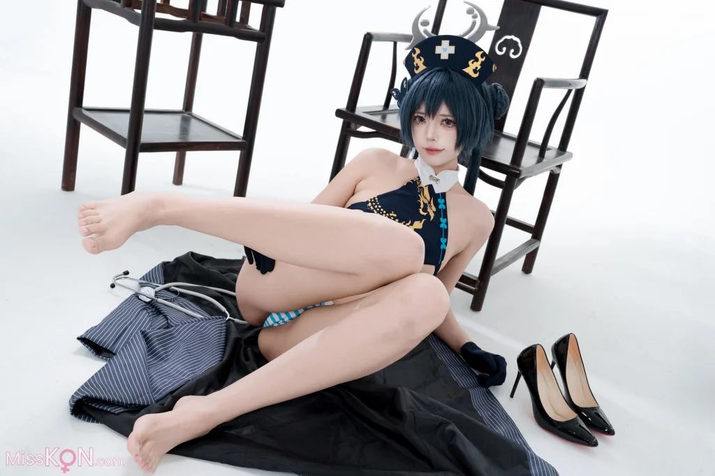 Coser@君颜圆又圆: 蔚蓝档案 龙华妃咲 护士 (100 photos + 1 video) – Page 2