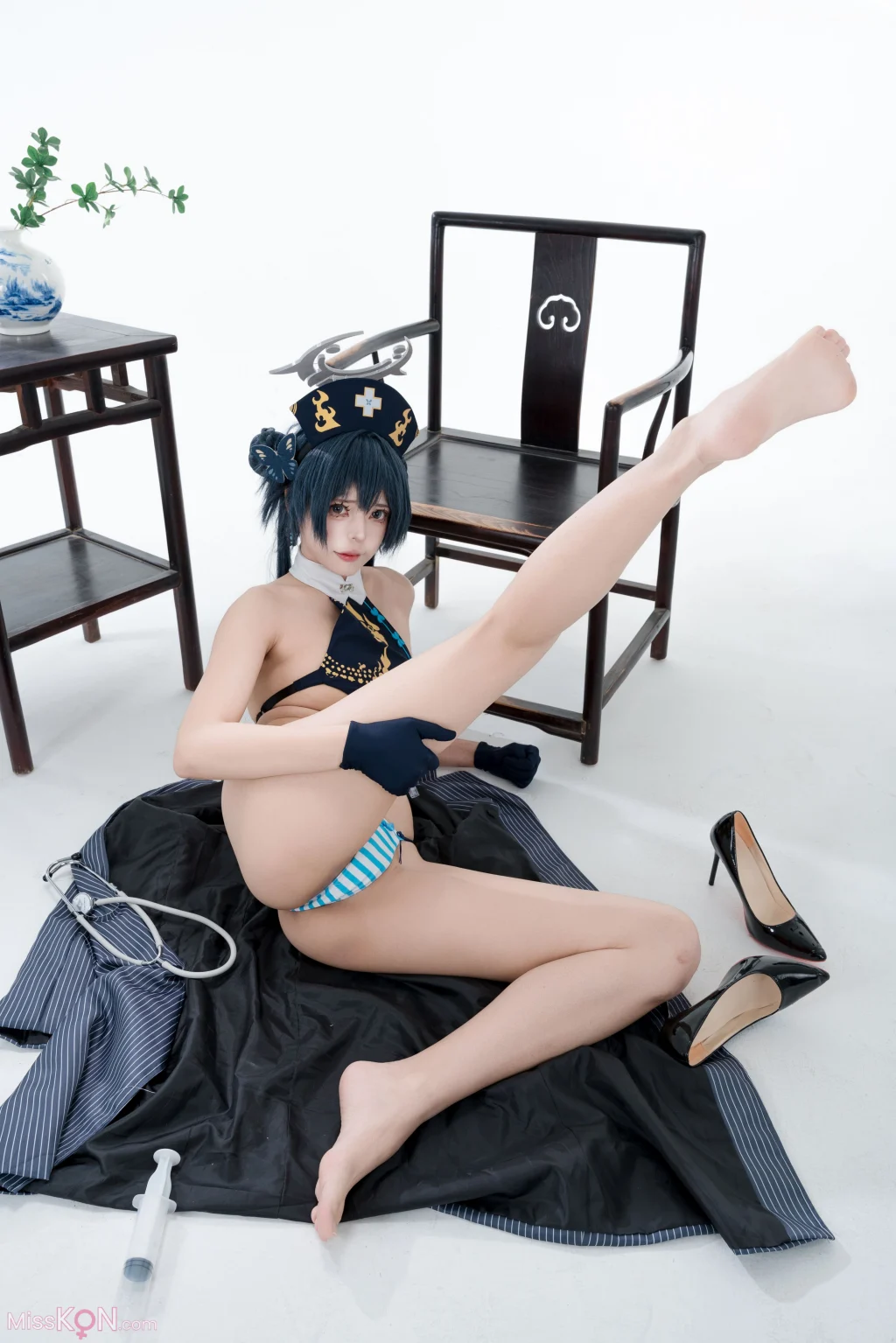 Coser@君颜圆又圆: 蔚蓝档案 龙华妃咲 护士 (100 photos + 1 video) – Page 2