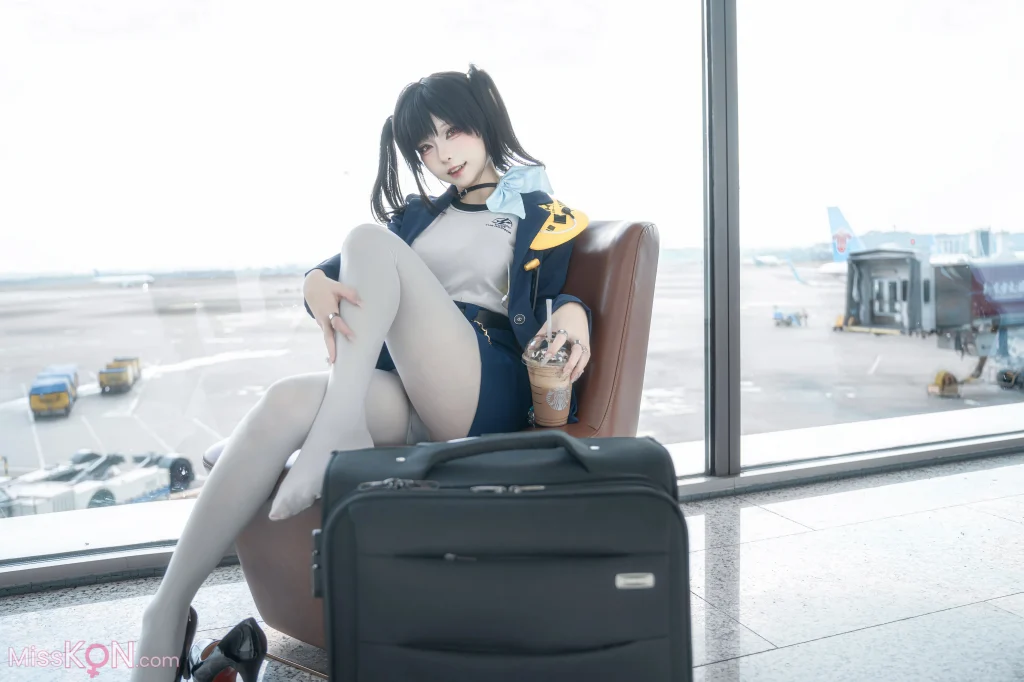 Coser@纸悦Etsu_ko: Nikke胜利女神 索拉 (57 photos)