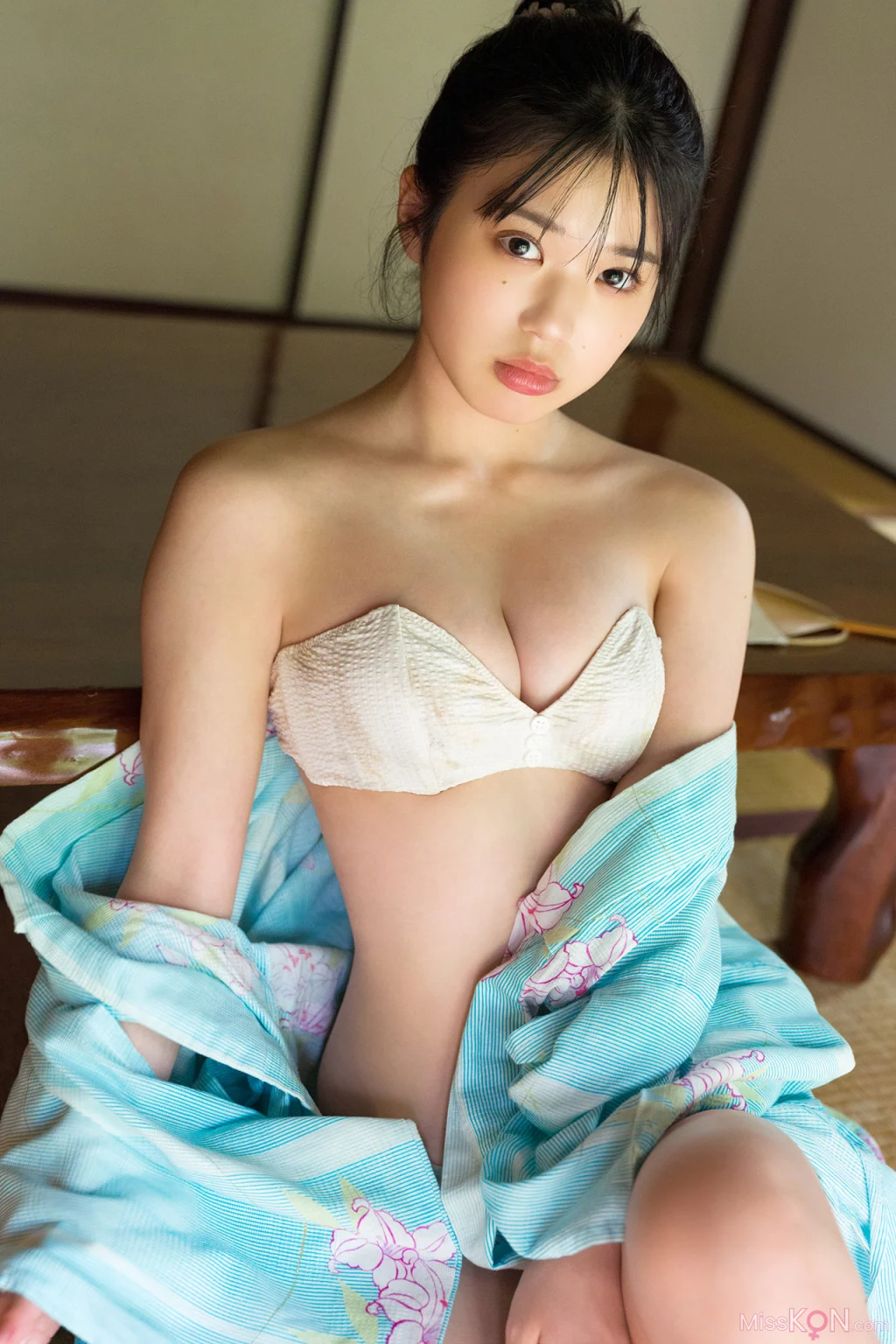 [JP] Nanaka Yano (矢野ななか): FLASHデジタル写真集 All about summer (90 photos)