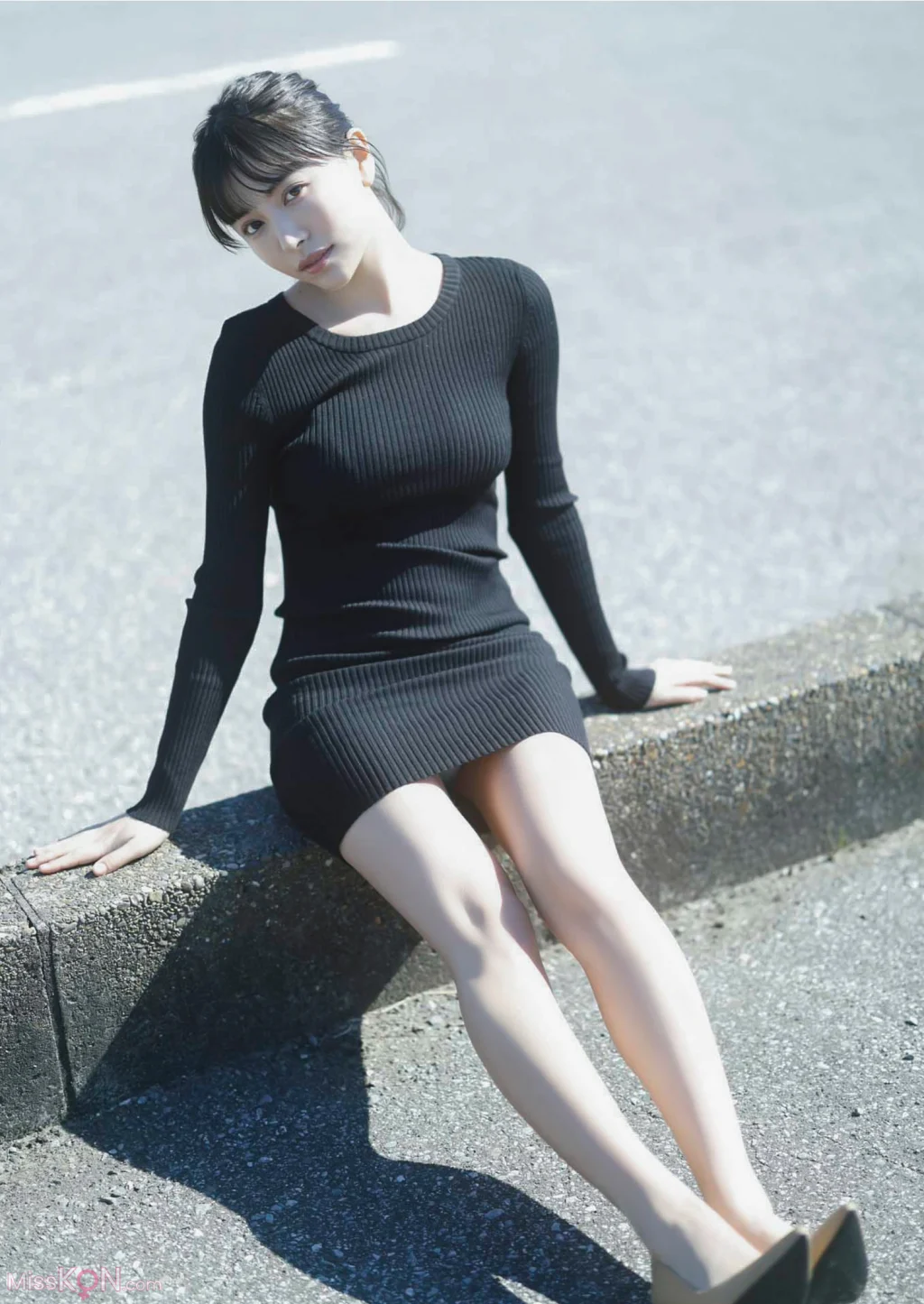 [JP] Takara Suzuki (鈴木聖): 【デジタル限定 YJ PHOTO BOOK】写真集「触れてはいけない」 (55 photos)