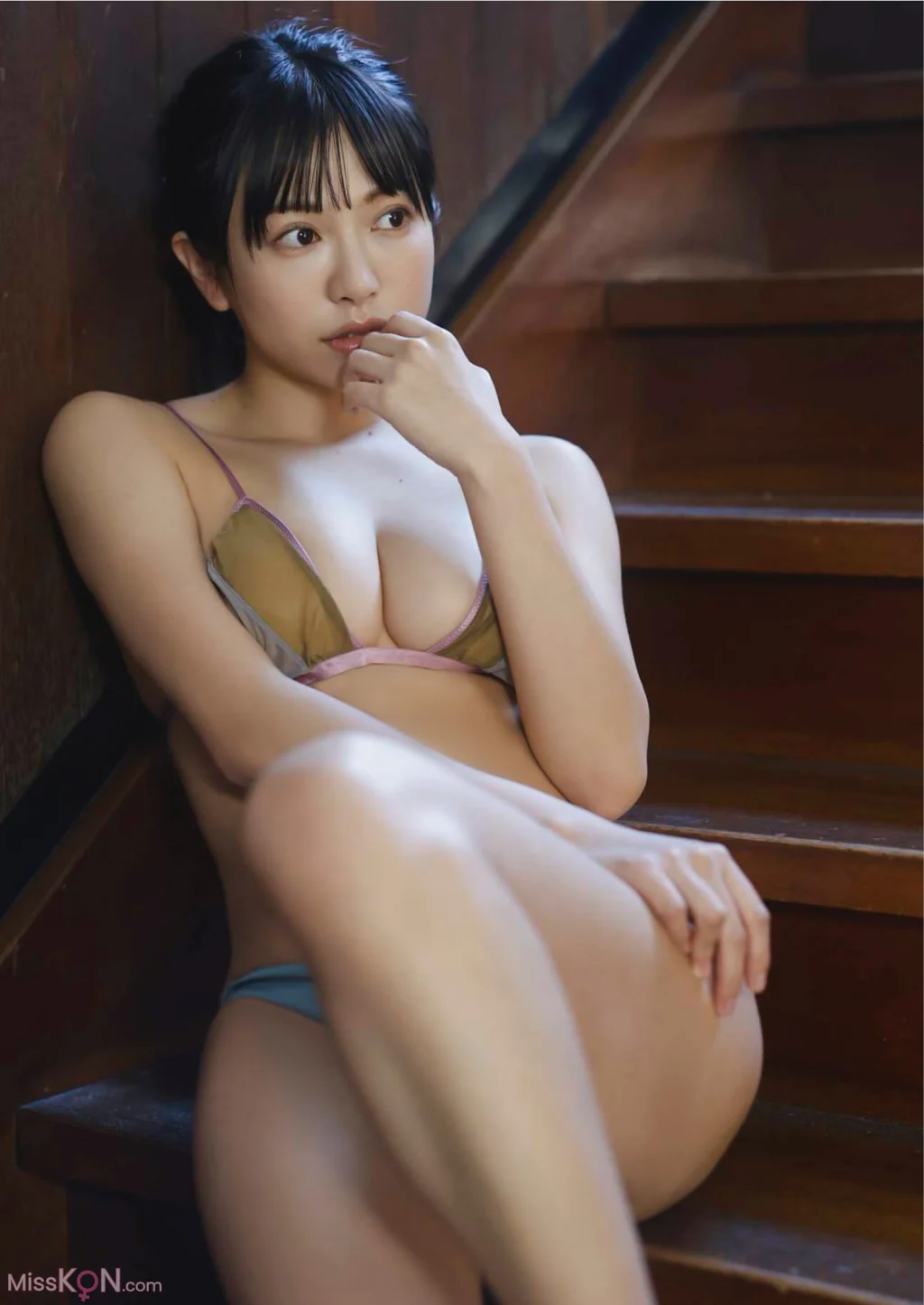 [JP] Takara Suzuki (鈴木聖): 【デジタル限定 YJ PHOTO BOOK】写真集「触れてはいけない」 (55 photos)