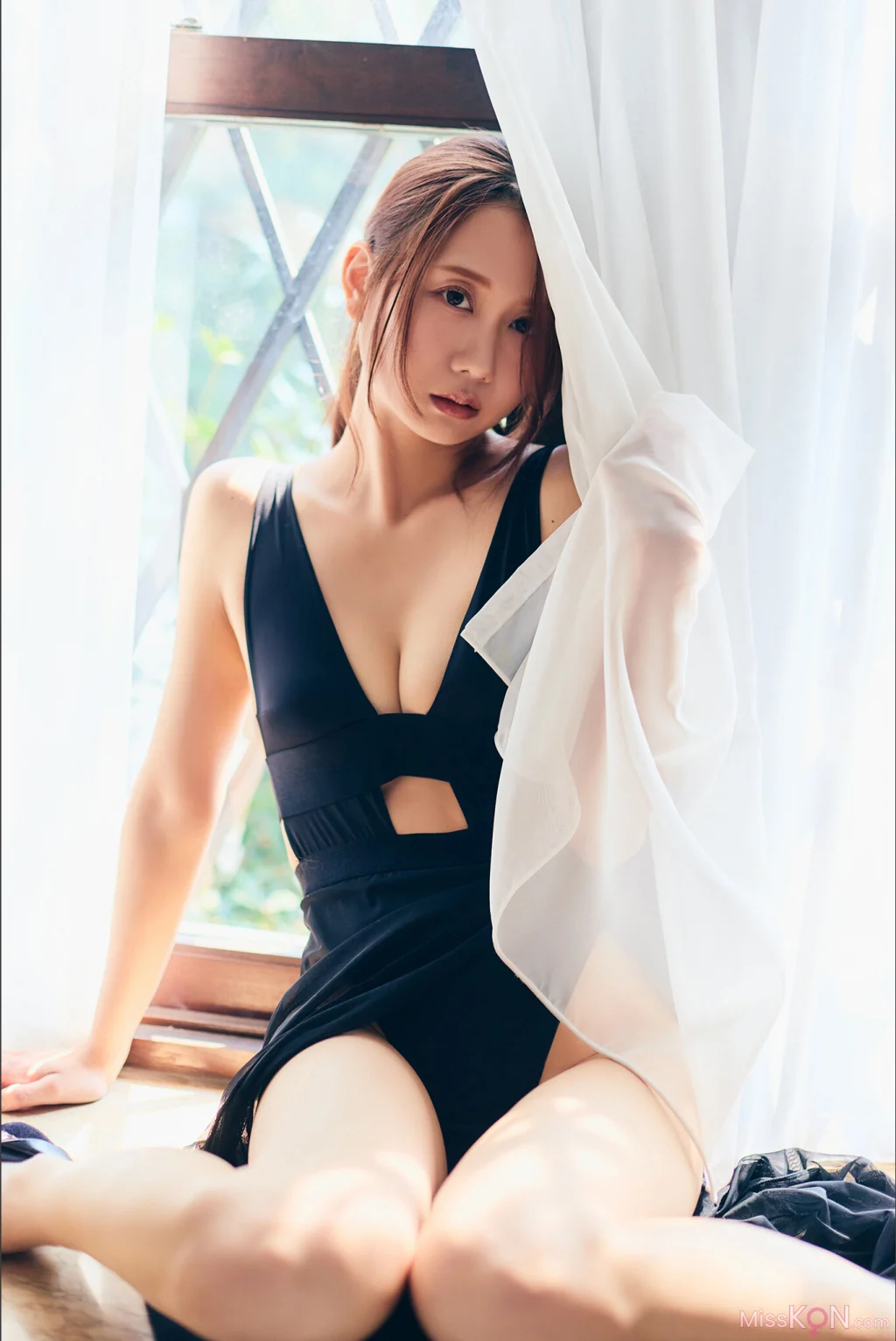 [JP] Nao Furuhata (古畑奈和): Adult Beauty 週刊ポストデジタル写真集 (68 photos) – Page 2