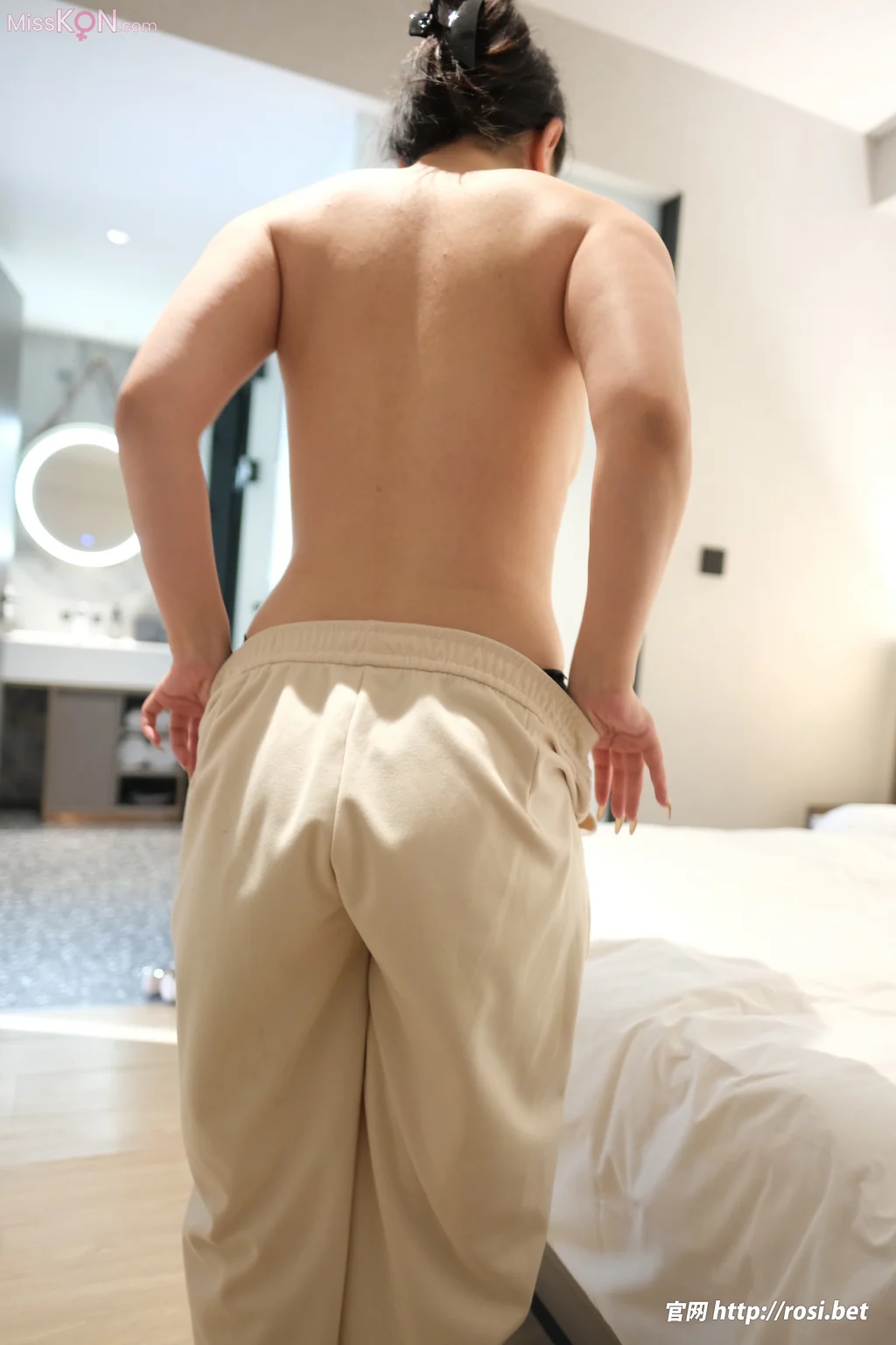 [ROSI写真] 2026.03.24 No.5223 (85 photos)