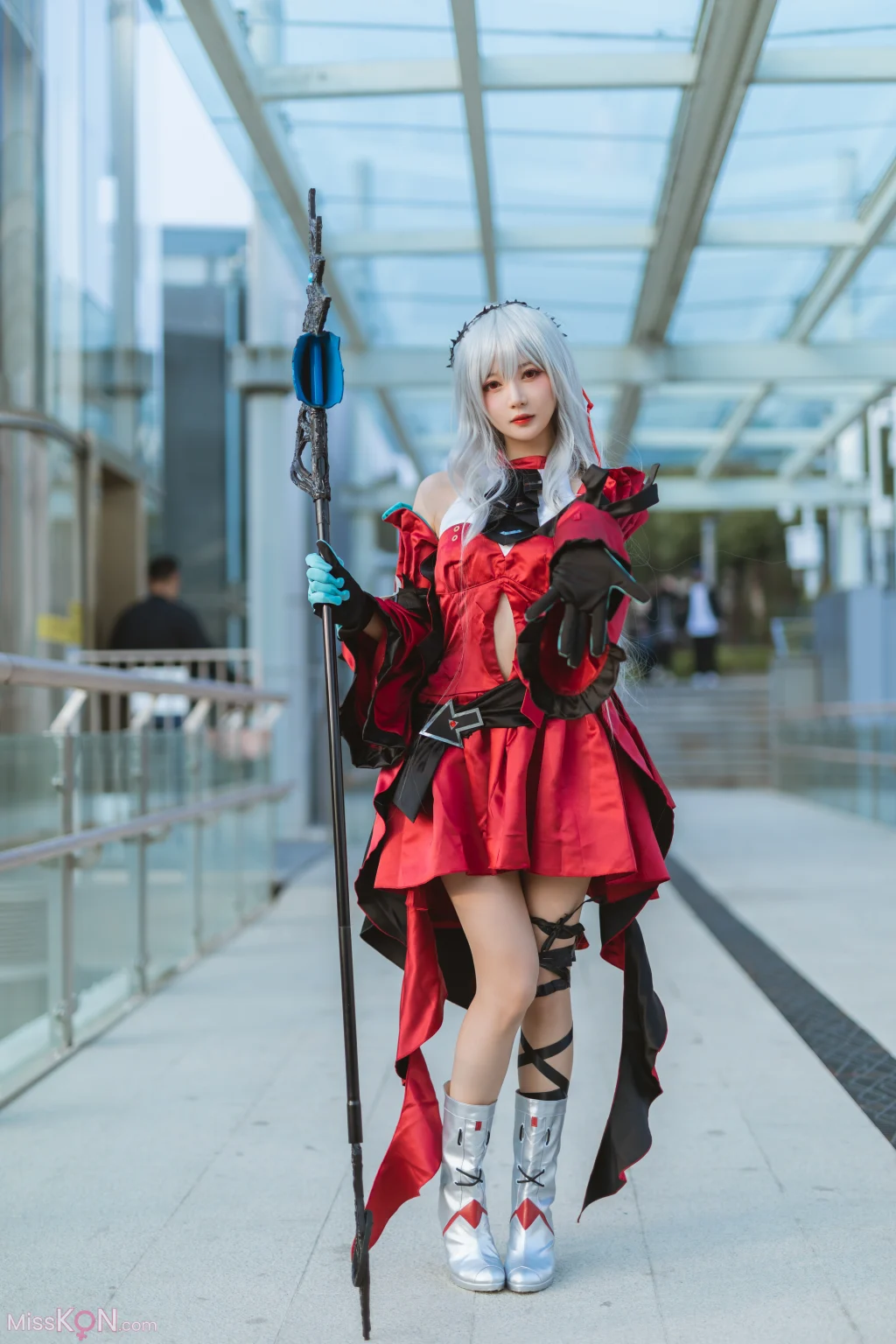 Coser@51酱: 01月真爱粉 (76 photos + 8 videos)