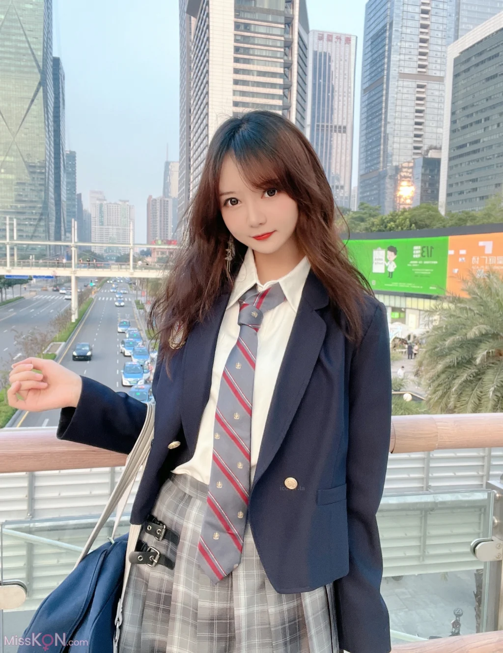 Coser@51酱: 01月真爱粉 (76 photos + 8 videos)
