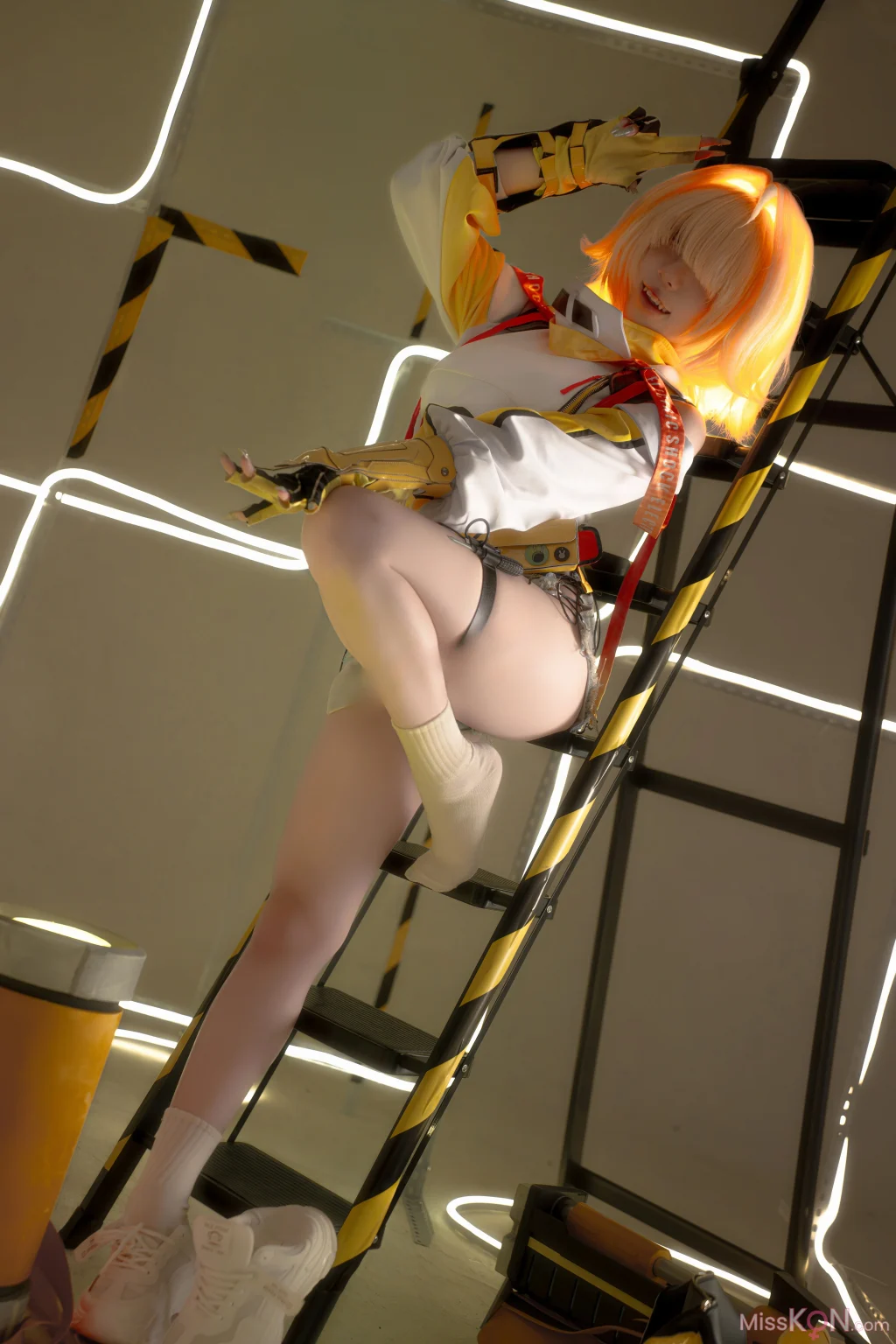 Coser@纸悦Etsu_ko: Nikke胜利女神 伊莱格 (56 photos + 10 videos)
