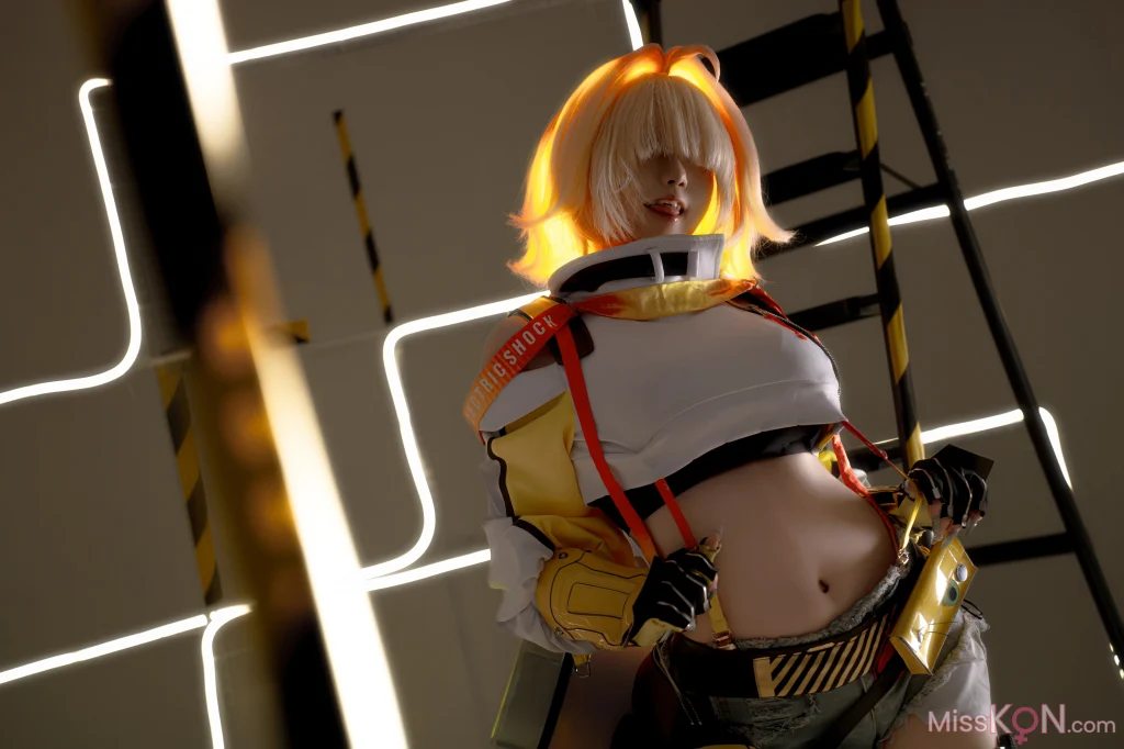 Coser@纸悦Etsu_ko: Nikke胜利女神 伊莱格 (56 photos + 10 videos)