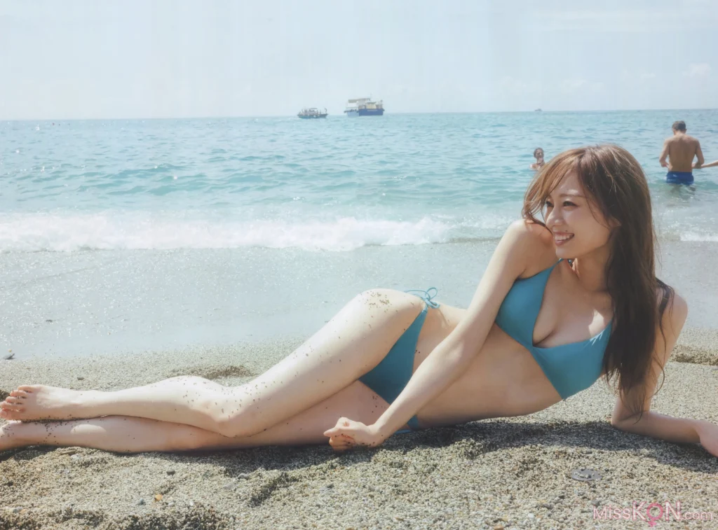 [JP] Minami Umezawa (梅澤美波): 乃木坂46 梅澤美波 2nd写真集 透明な覚悟 (194 photos) – Page 3