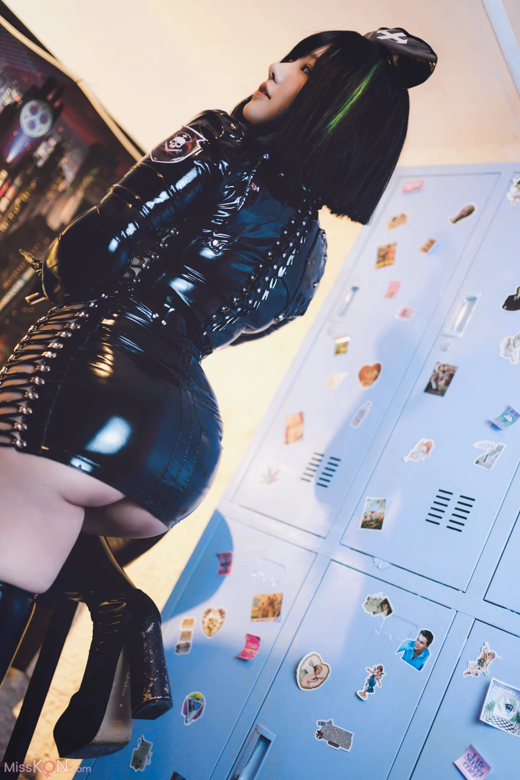 Coser@阿半今天很开心: 黑暗护士 (90 photos)