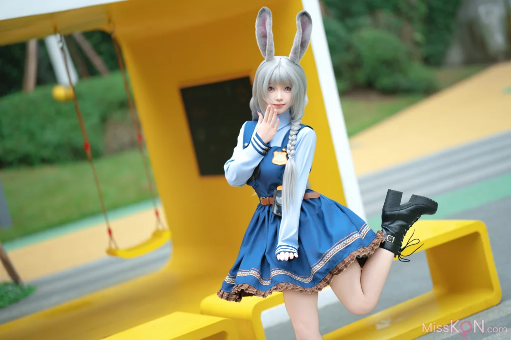Coser@Bangni邦尼: 兔子警官+S (72 photos + 8 videos)