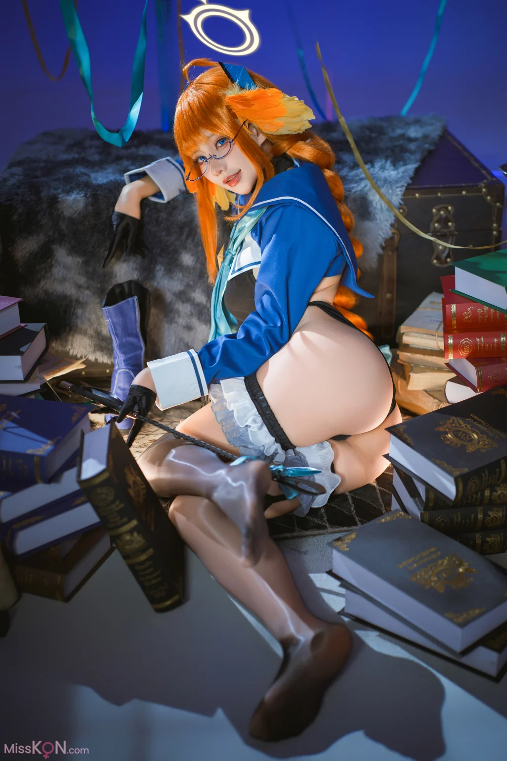 Coser@是一只熊仔吗: 蔚蓝档案 圆堂志美子·邪恶女干部 (40 photos)