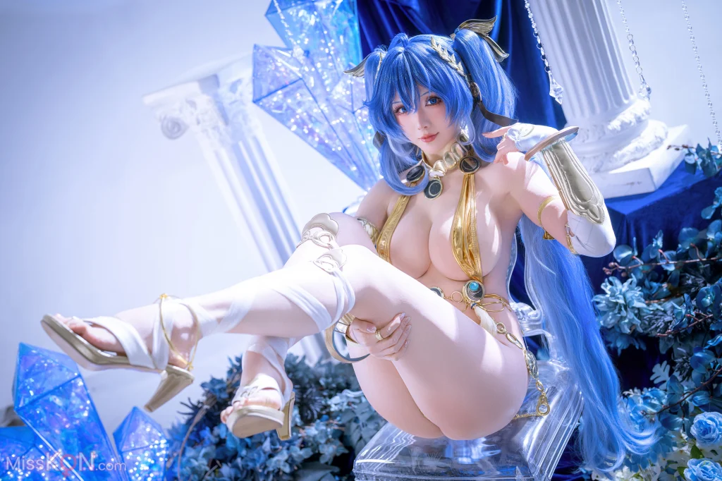 Coser@星之迟迟Hoshilily: 鸣潮 尤诺 (115 photos)