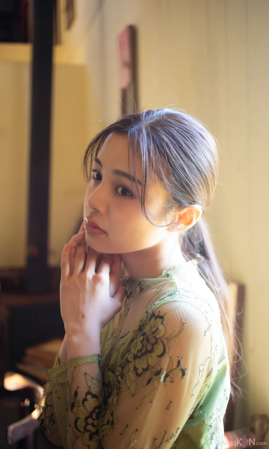 [JP] Hinata Homma (本間日陽): 【デジタル限定】写真集「ピュアか、小悪魔か。」 (68 photos)