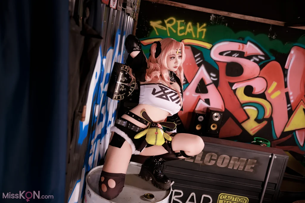 Coser@阿雪雪: 妮可日常 (92 photos + 1 video)