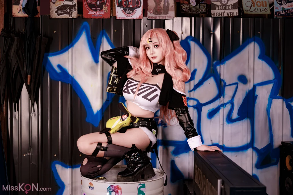 Coser@阿雪雪: 妮可日常 (92 photos + 1 video)