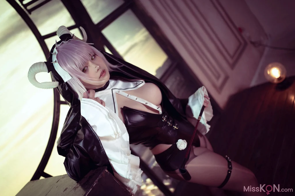 Coser@阿半今天很开心: 开裆裤恶魔 (75 photos + 2 videos) – Page 3
