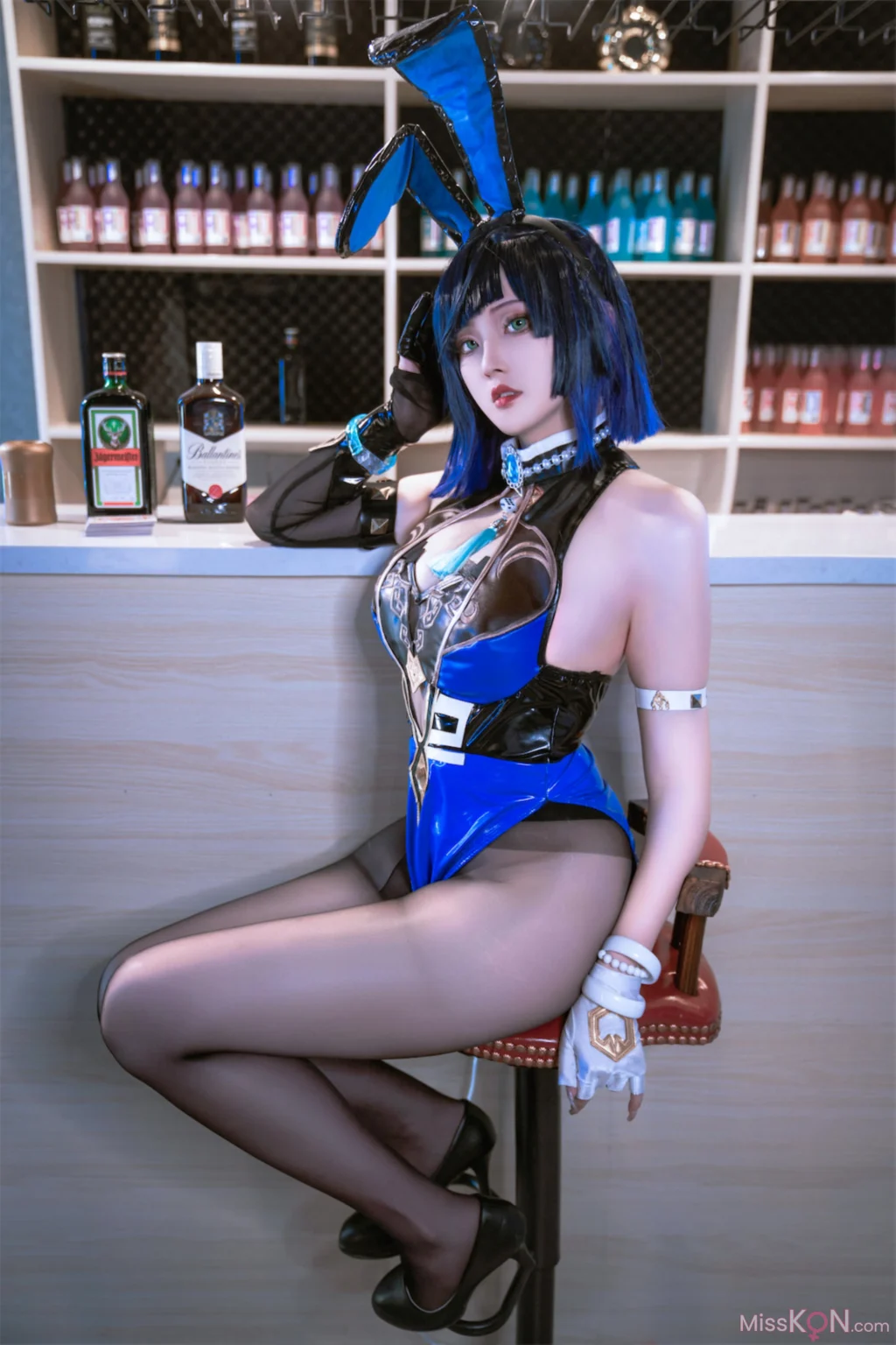 Coser@Natsuko夏夏子: 原神 夜兰兔女郎 (74 photos + 1 video)