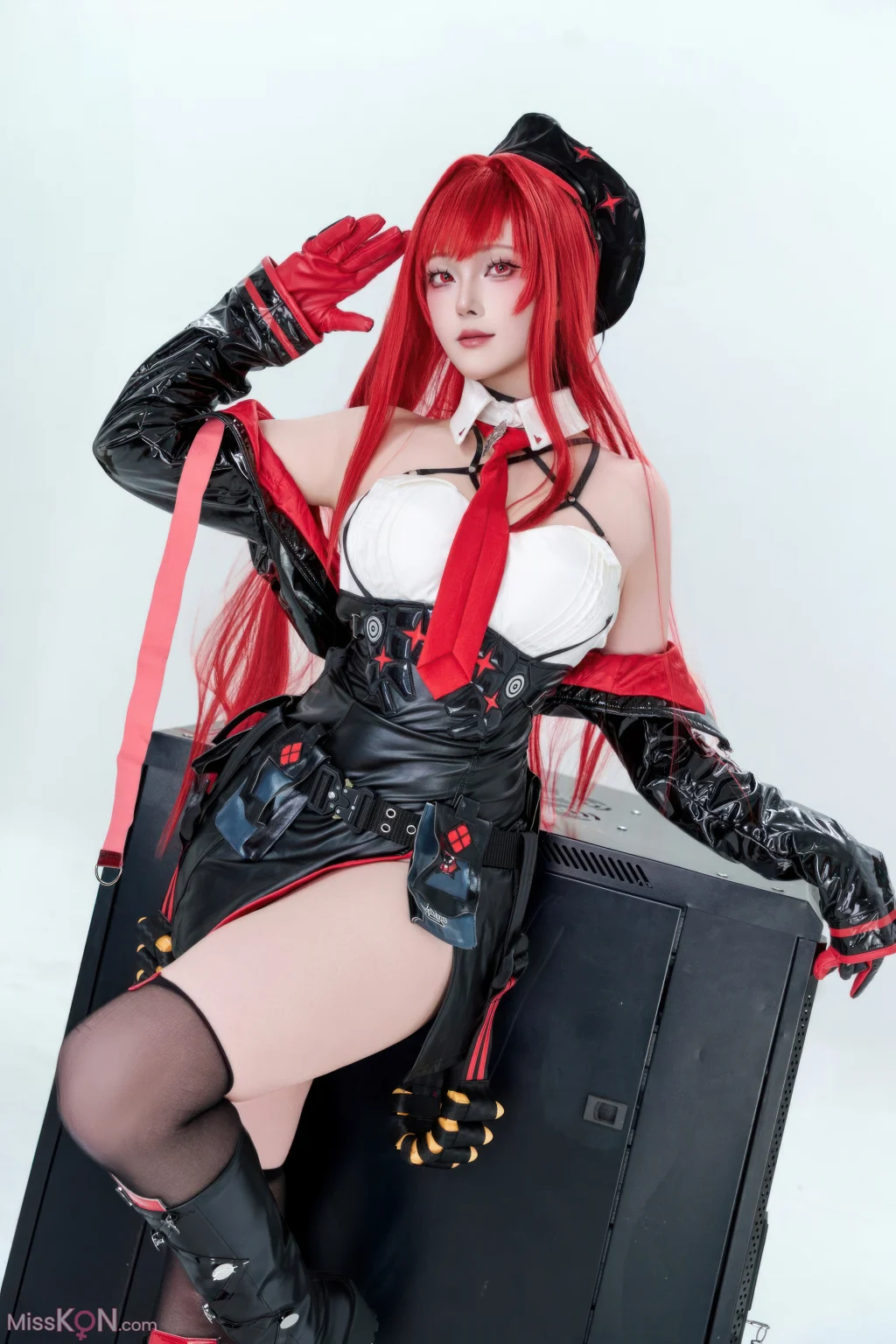 Coser@Natsuko夏夏子: Nikke胜利女神 拉毗·小红帽 (77 photos) – Page 2