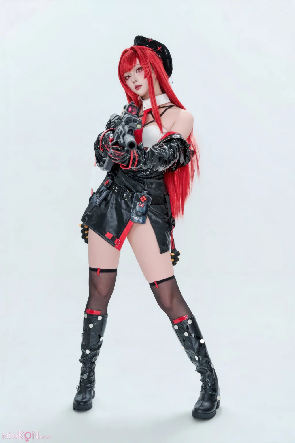 Coser@Natsuko夏夏子: Nikke胜利女神 拉毗·小红帽 (77 photos) – Page 2