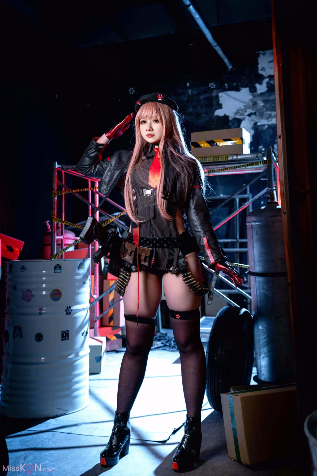 Coser@Zaya秋: Nikke胜利女神 拉毗 贝雷帽 (25 photos)