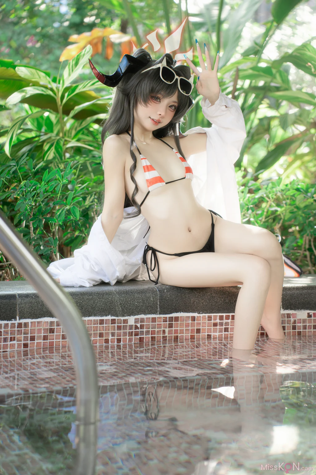 Coser@纸悦Etsu_ko: 蔚蓝档案 鬼怒川霞水着 (44 photos)