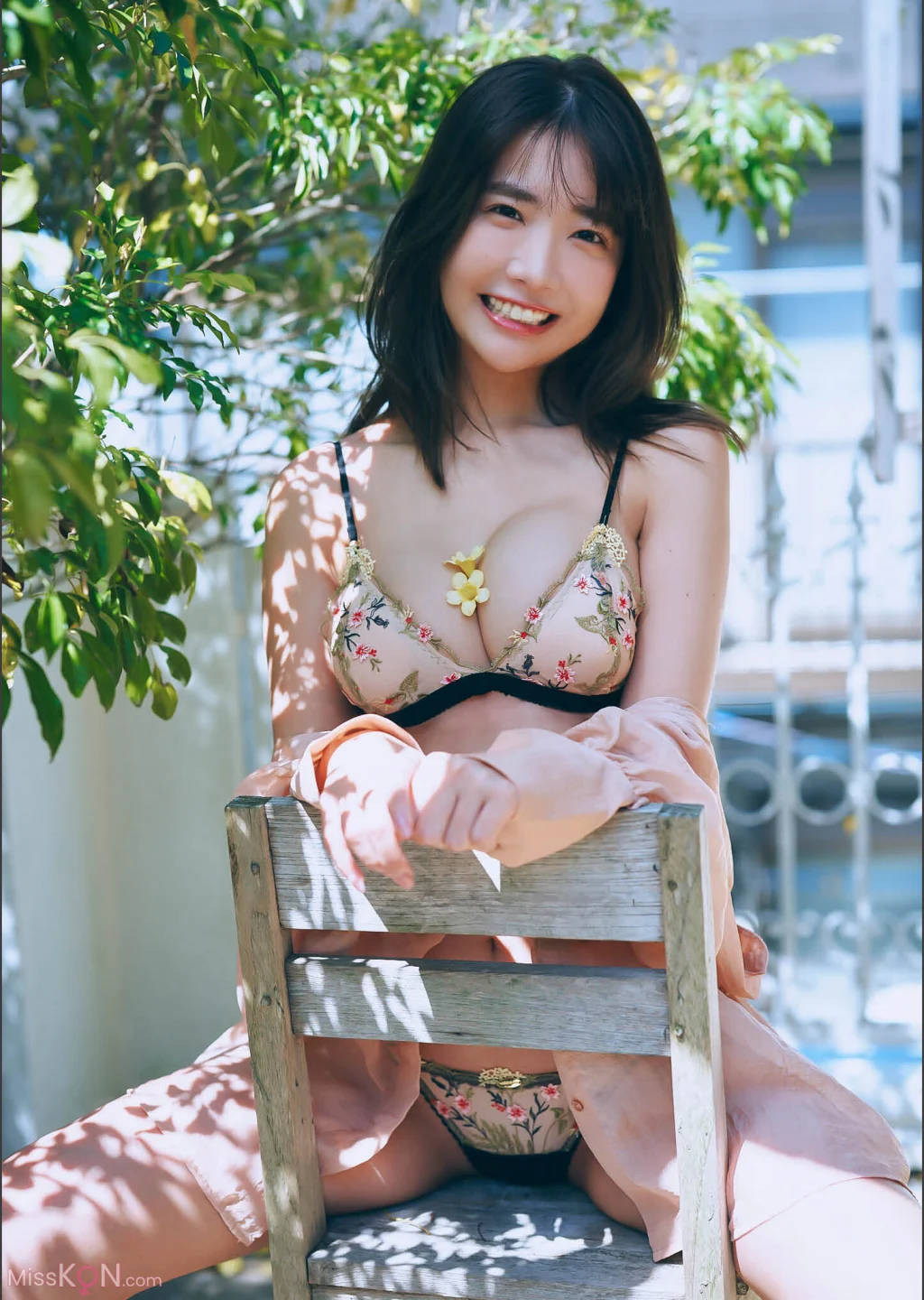[JP] Amau Kisumi (天羽希純): 【デジタル限定】 デジタル写真集 Sweet Nothings (55 photos)