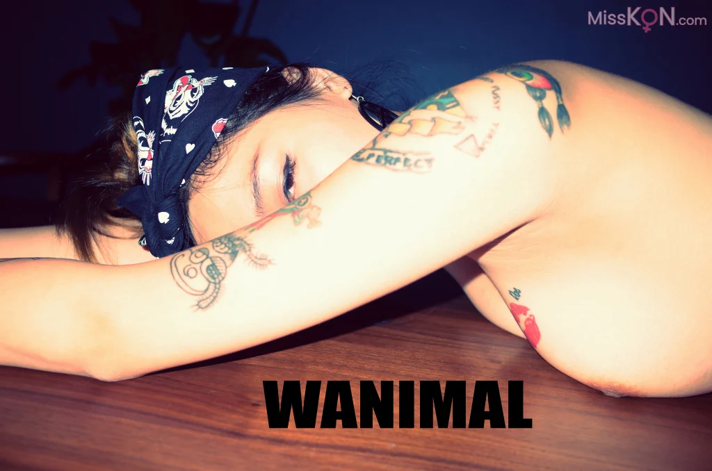 [WANIMAL王动] VIP套图 官方出品 No.01 (160 photos)