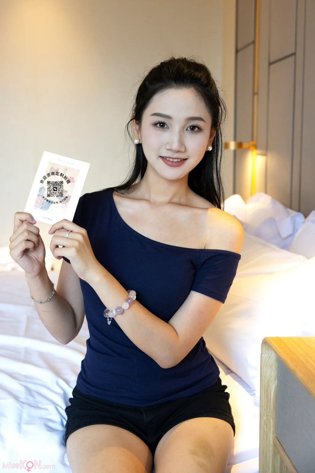 [她们印象] No.028: 小爱 (131 photos + 1 video)