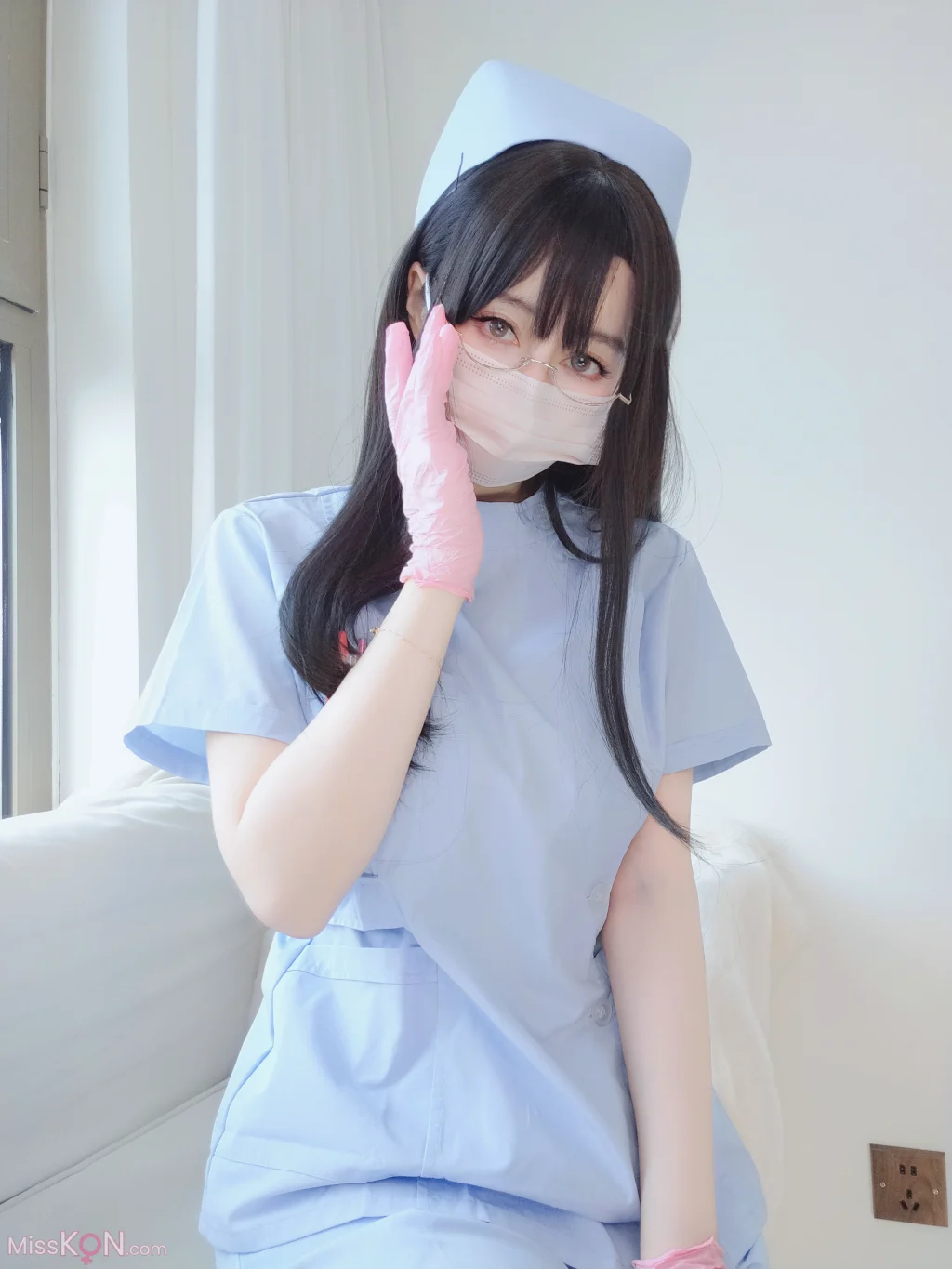 Coser@白银81: 自撮り Vol.095 蓝色护士 (162 photos + 19 videos)