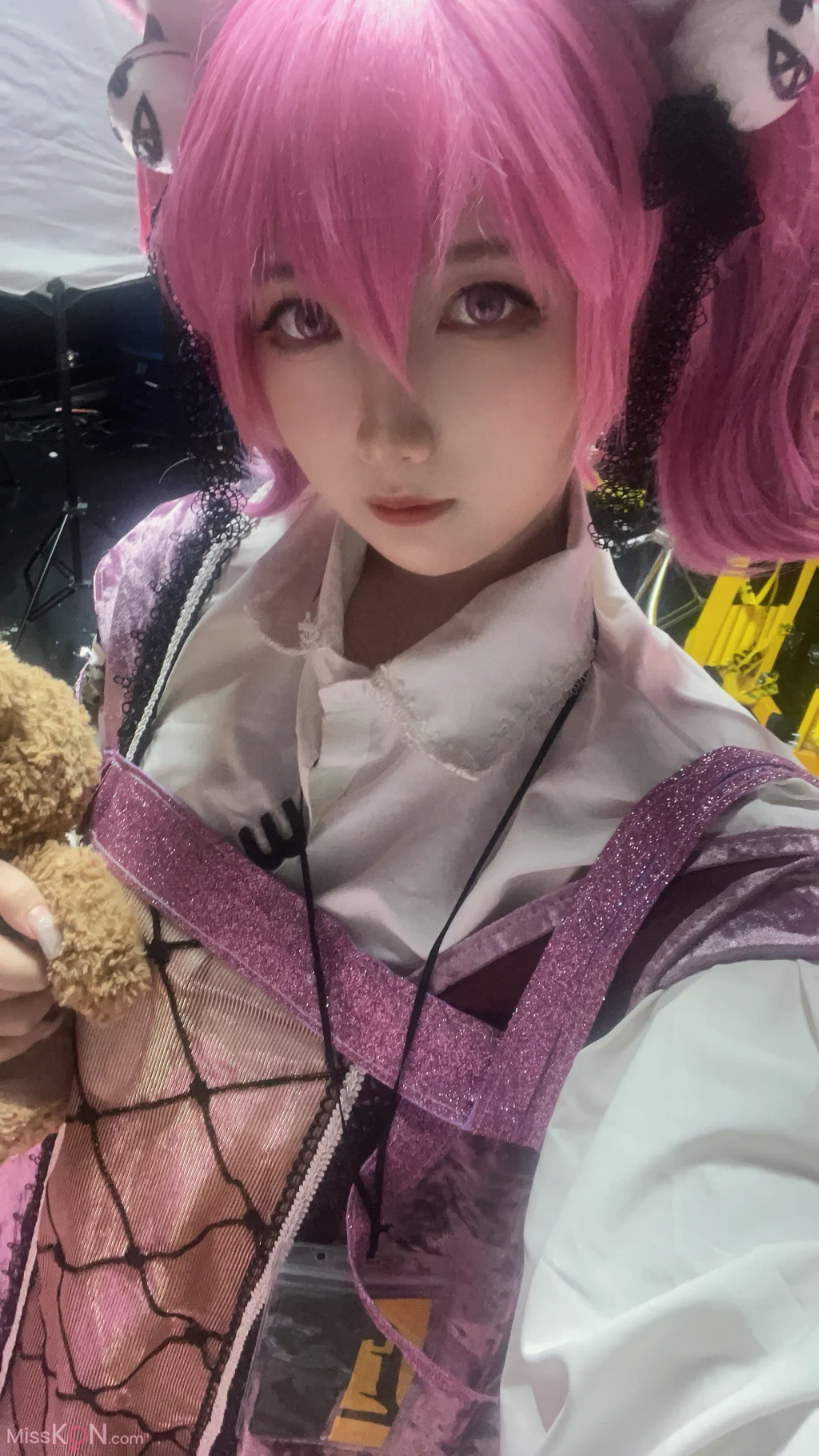 Coser@小和甜酒: 明日方舟-巫恋 (44 photos + 1 video) – Page 2