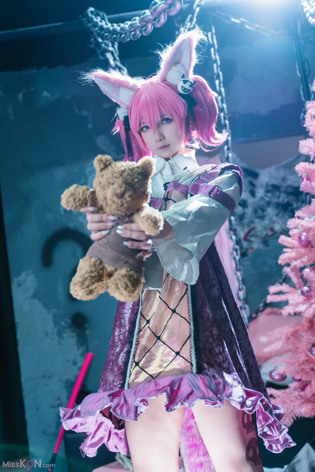 Coser@小和甜酒: 明日方舟-巫恋 (44 photos + 1 video) – Page 2