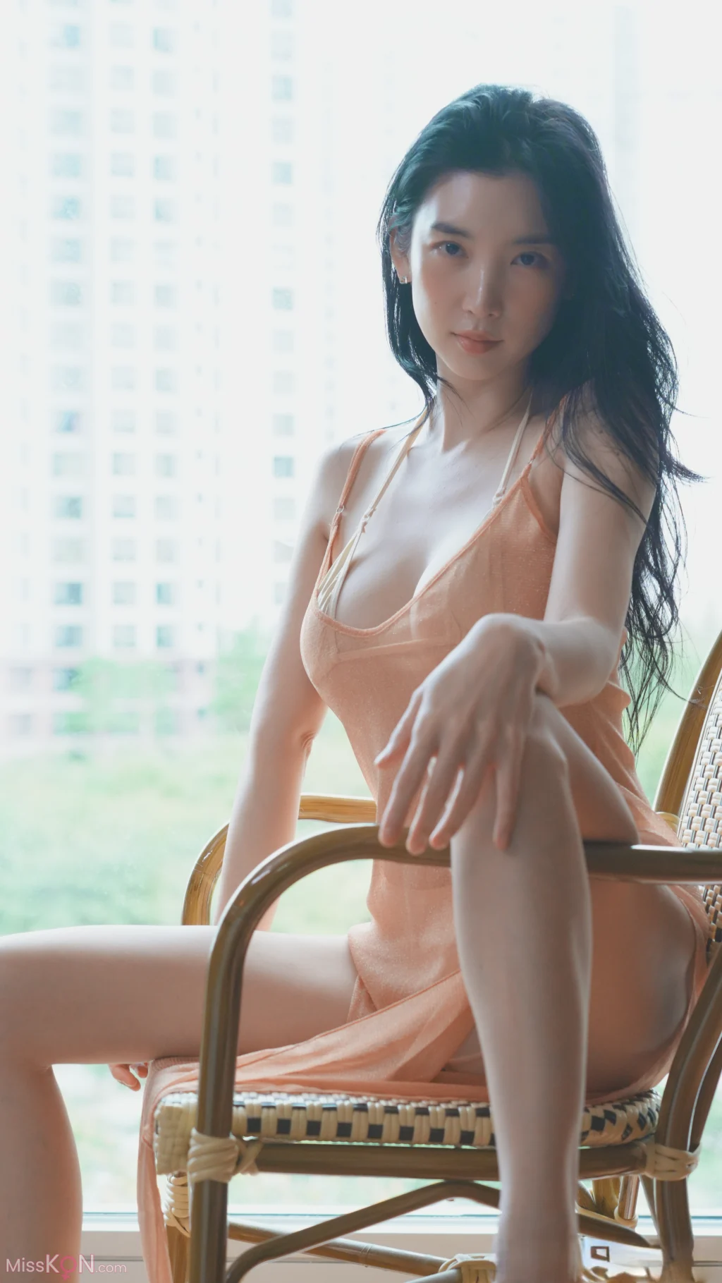 [Patreon] Leezy (이지): 2025.01 (72 photos)