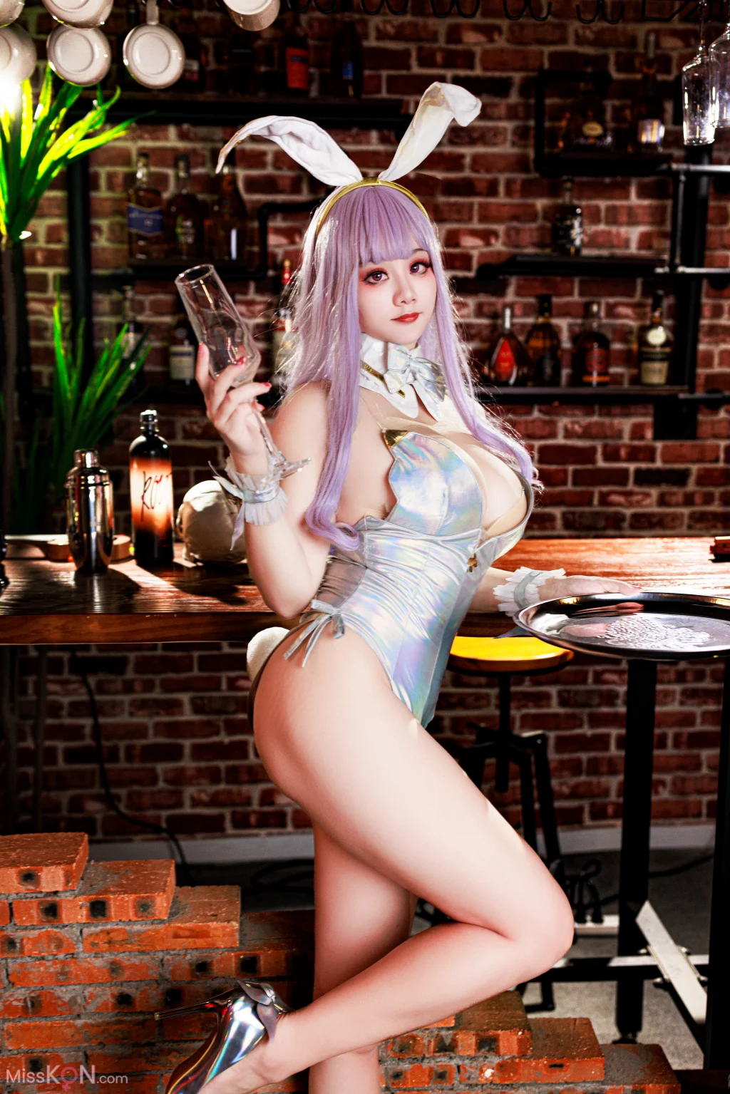 Coser@阿雪雪: 普利茅斯兔女郎 (26 photos + 2 videos)