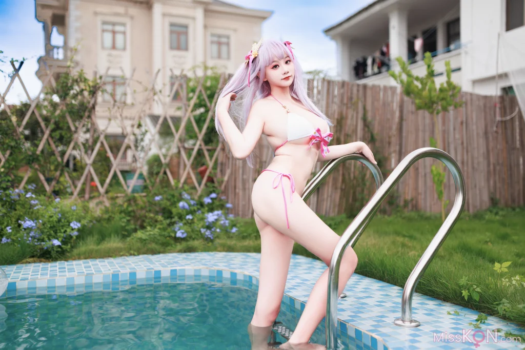 Coser@阿雪雪: 普利茅斯泳装 (99 photos + 2 videos)