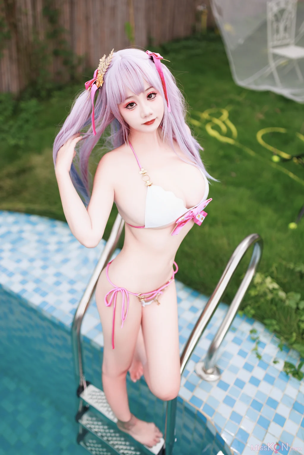 Coser@阿雪雪: 普利茅斯泳装 (99 photos + 2 videos)