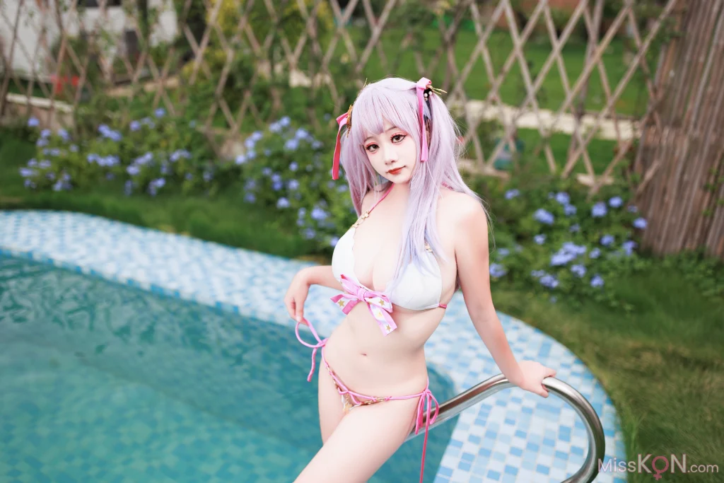 Coser@阿雪雪: 普利茅斯泳装 (99 photos + 2 videos)