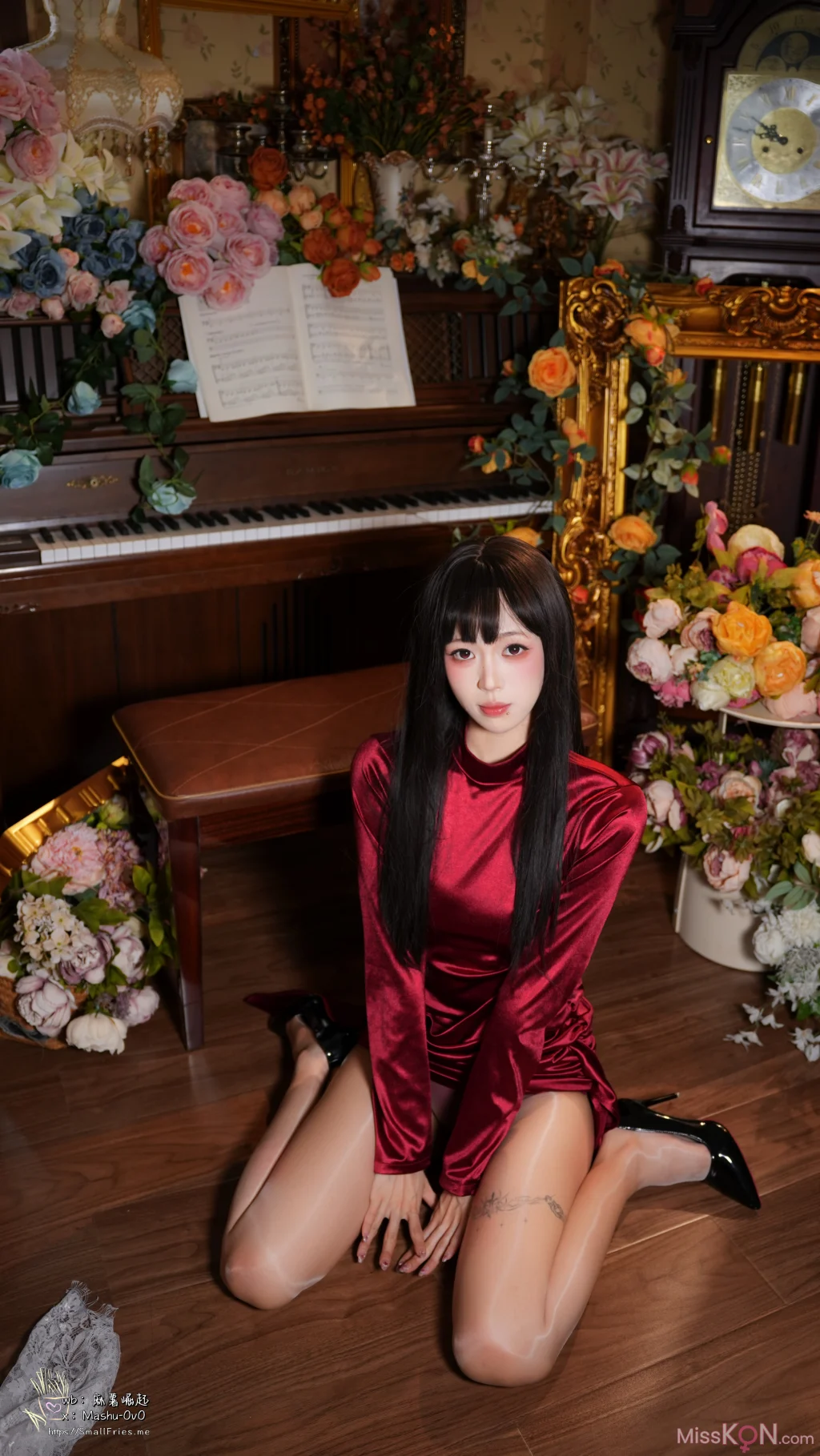 Coser@麻薯好吃: 酒红礼赞 (47 photos)