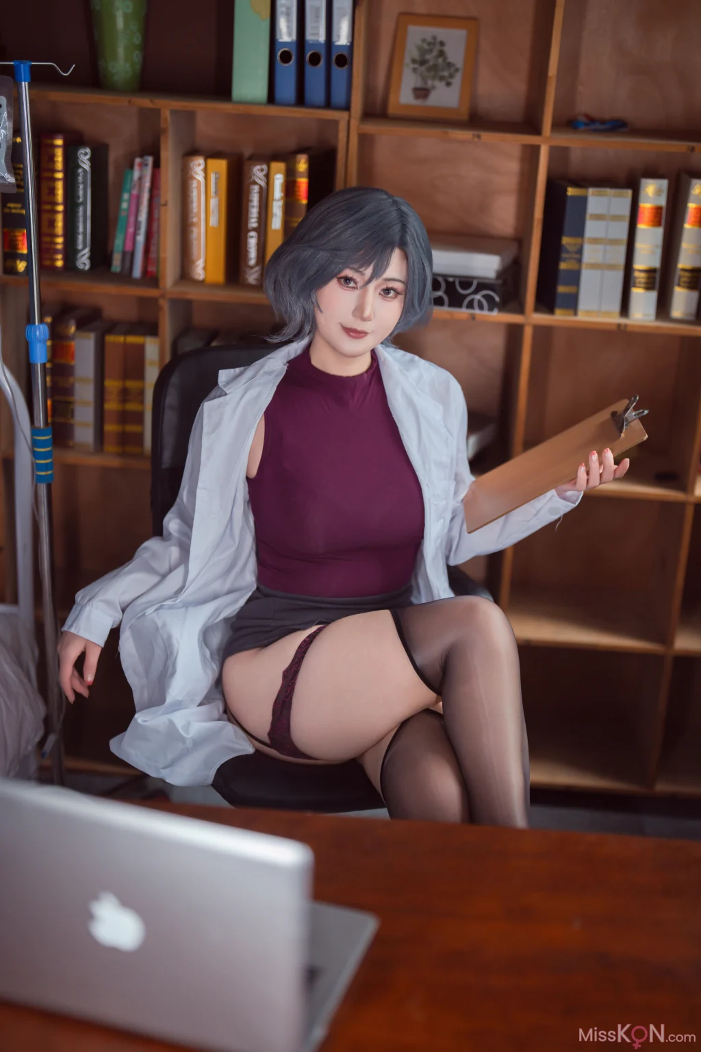 Coser@星澜是澜澜叫澜妹呀: 保健室的失格医生 (68 photos + 2 videos)