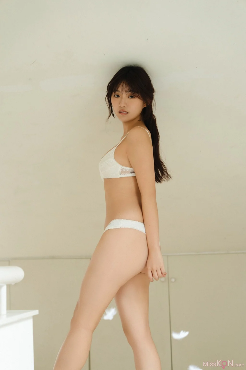 [JP] Toyoda Runa (豊田ルナ): FLASHデジタル写真集 Updated-Me (81 photos) – Page 3