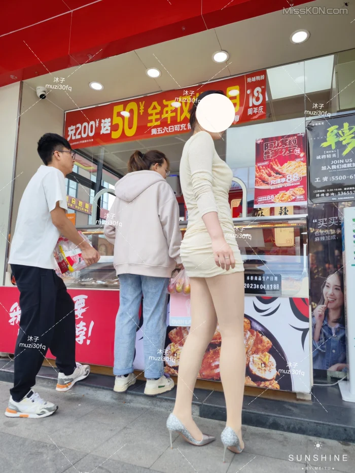 [OtherXXX] 沐子: 人前露出极品人妻 (309 photos + 98 videos) – Page 3