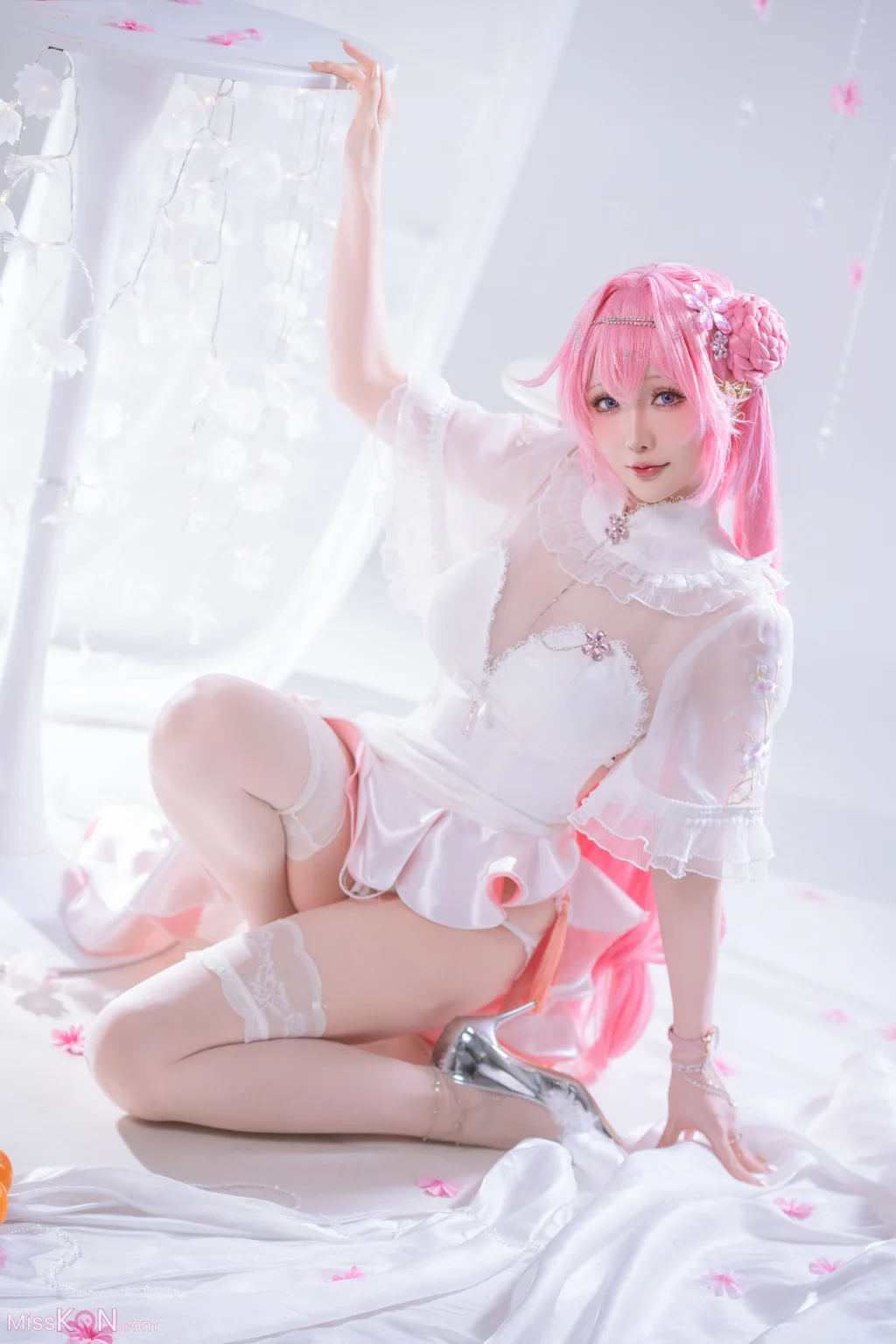 Coser@星之迟迟Hoshilily: 胜利女神：妮姬 桃乐丝 (44 photos)