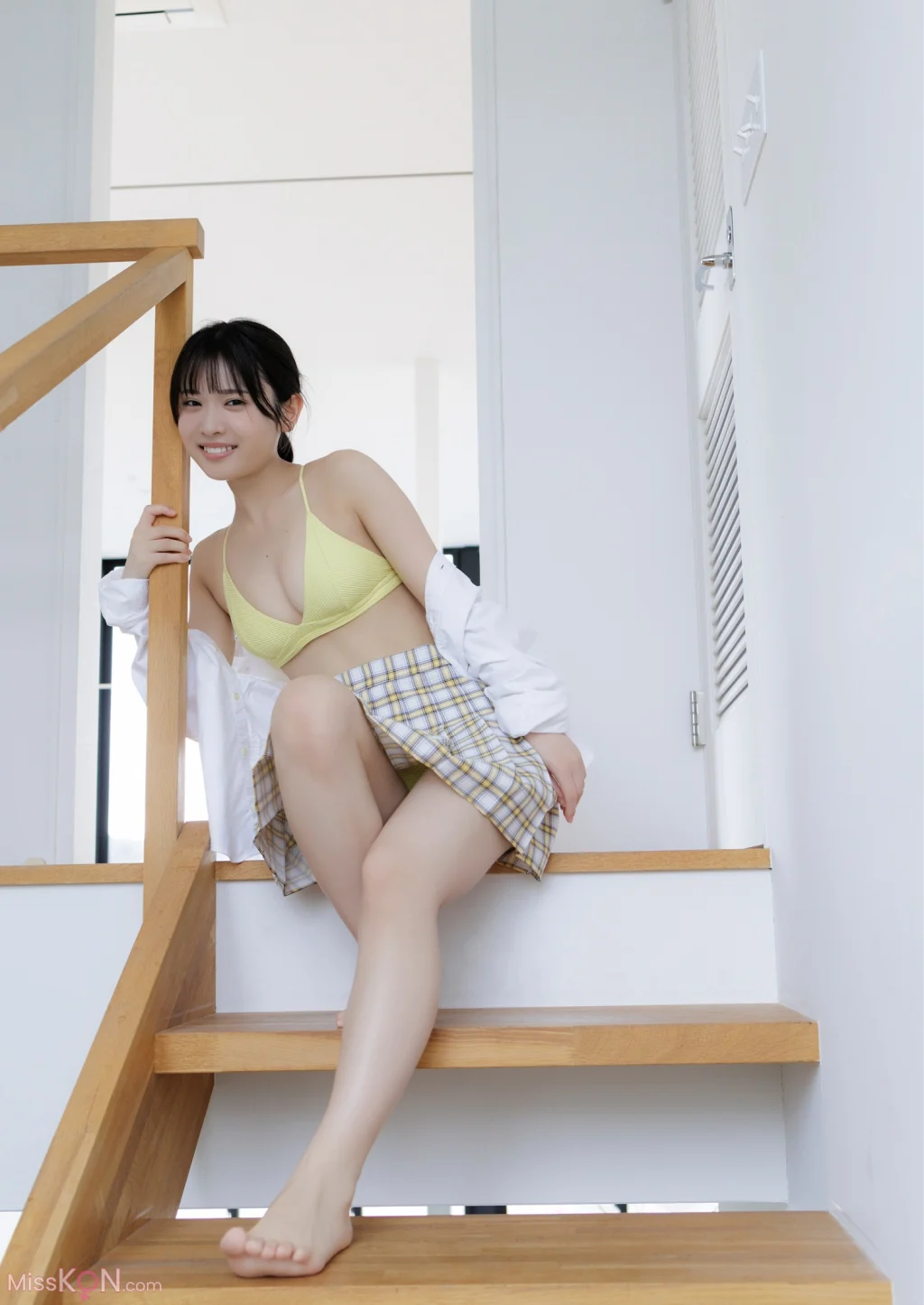 [JP] Rei Haga (芳賀礼): 【デジタル限定 YJ PHOTO BOOK】芳賀礼（NMB48）写真集「なんばで一番かわいいコ！」 (56 photos) – Page 2
