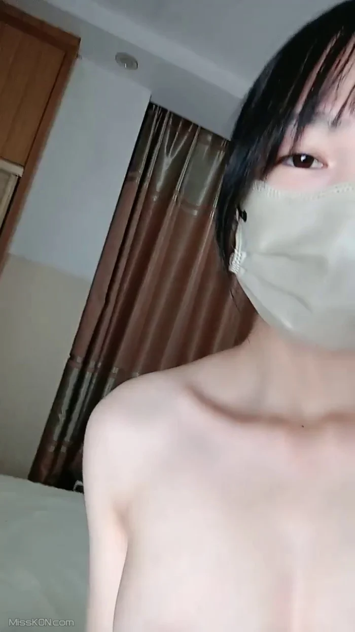 [OtherXXX] 大屁股猪猪: 清纯校花下海 身材简直太棒了 #01 (30 photos + 3 videos)