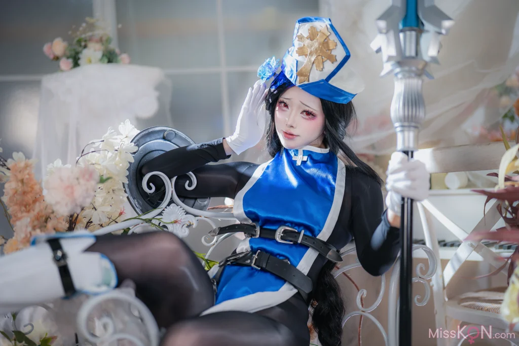 Coser@前野太太: 梅登冰玫瑰 纯白景 (34 photos)